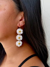 Load image into Gallery viewer, Daisy Chain Dangles