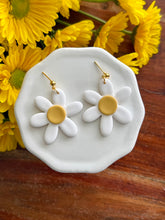 Load image into Gallery viewer, Lazy Daisy Dangles