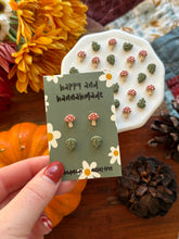 Load image into Gallery viewer, Mushroom Stud Pack