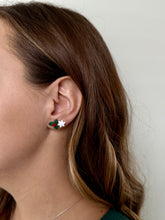 Load image into Gallery viewer, Snowflake Stud Pack