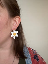 Load image into Gallery viewer, Lazy Daisy Dangles