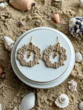 Load image into Gallery viewer, Beach Wreath Dangles