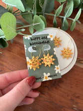 Load image into Gallery viewer, Marisol Hoops