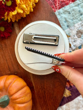 Load image into Gallery viewer, Agatha Hair Clip