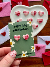 Load image into Gallery viewer, Valerie Heart Studs