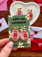 Load image into Gallery viewer, Valerie Dangles