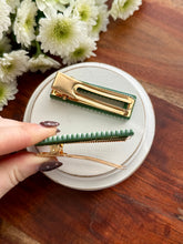 Load image into Gallery viewer, Trinity Hair Clip