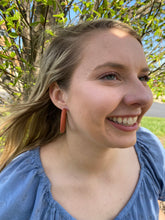 Load image into Gallery viewer, Classic Hoop Earrings