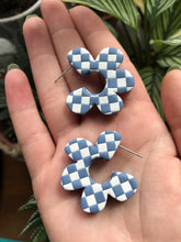 Load image into Gallery viewer, Hannah Hoops