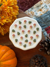 Load image into Gallery viewer, Mushroom Stud Pack
