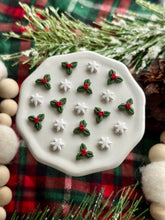 Load image into Gallery viewer, Snowflake Stud Pack
