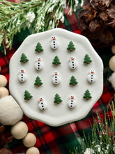 Load image into Gallery viewer, Snowman Stud Pack
