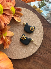 Load image into Gallery viewer, Binx Dangles
