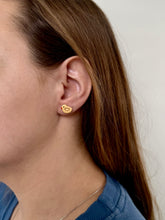 Load image into Gallery viewer, Chick Stud Pack
