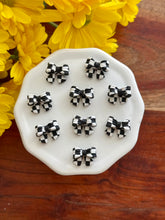 Load image into Gallery viewer, Victory Bow Studs
