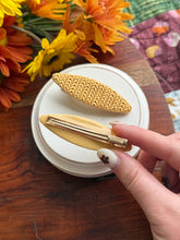 Load image into Gallery viewer, Sienna Hair Clip
