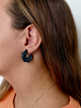 Load image into Gallery viewer, Gwen Hoops
