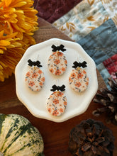 Load image into Gallery viewer, Abigail Dangles
