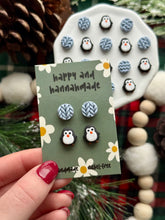 Load image into Gallery viewer, Penguin Stud Pack
