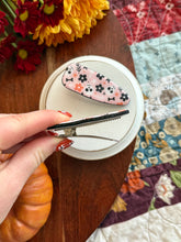 Load image into Gallery viewer, Enid Hair Clip
