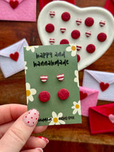 Load image into Gallery viewer, Heart Throb Stud Pack
