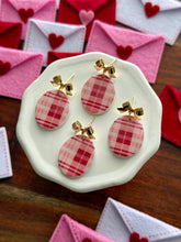 Load image into Gallery viewer, Valerie Dangles
