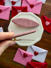 Load image into Gallery viewer, Sienna Hair Clip
