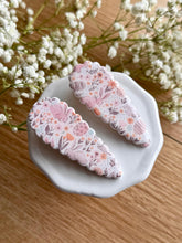 Load image into Gallery viewer, Blossom Hair Clip
